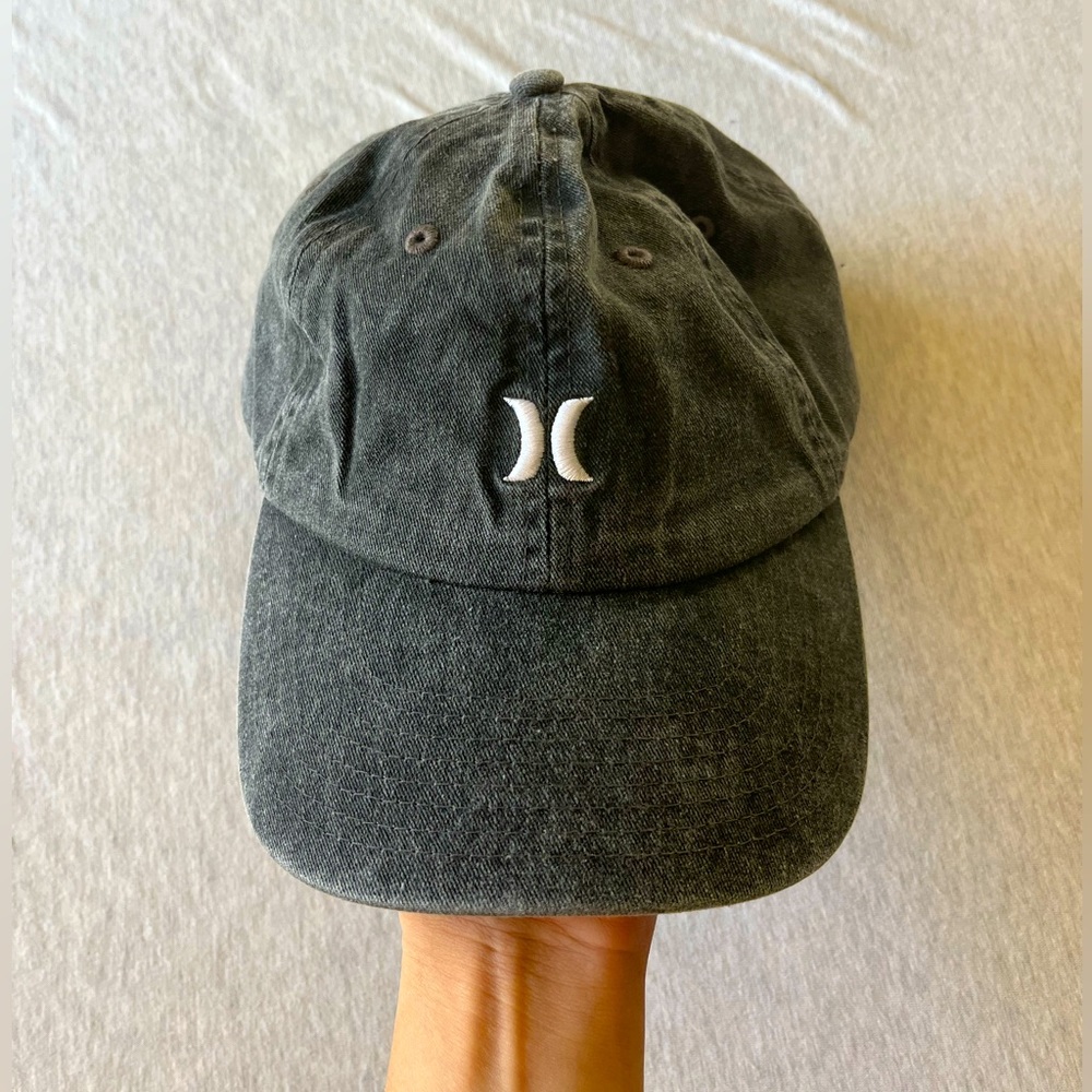 Hurley distressed grey hat